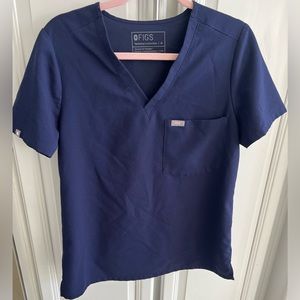 Figs Catarina scrub top